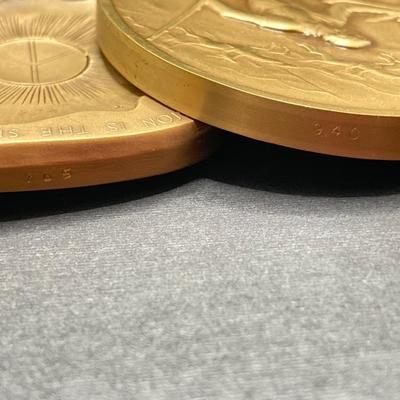 LOT 75: Albert Einstein Bronze Token Medal and Haym Salomon 1740-1785 Bronze Token Medal