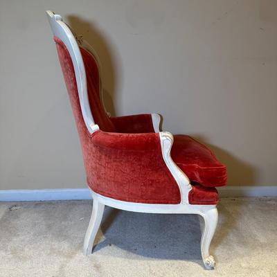 LOT 110: Beautiful Vintage French Louis XV Style Armchairs