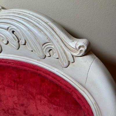 LOT 110: Beautiful Vintage French Louis XV Style Armchairs