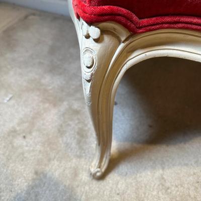 LOT 110: Beautiful Vintage French Louis XV Style Armchairs