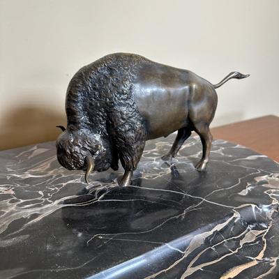 LOT 115: Vintage Art Deco Marble Desk Set w/ 22k Gold Plated Letter Opener & More