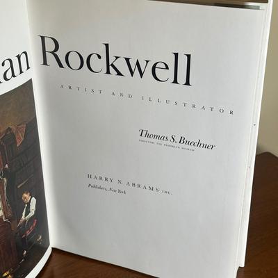 LOT 125: Norman Rockwell Artist & Illustrator/332 Magazine Covers Books
