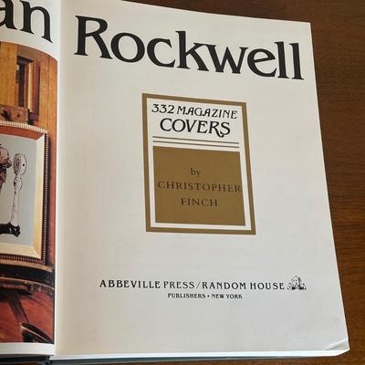 LOT 125: Norman Rockwell Artist & Illustrator/332 Magazine Covers Books