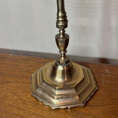 LOT 128: Israel/Jewish Home Decor, Books, Menorah, Yarmulkes & More