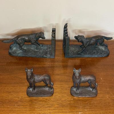 LOT 129: Vintage 1929 Gifthouse NYC D60 German Shepards Brass Bookends & More