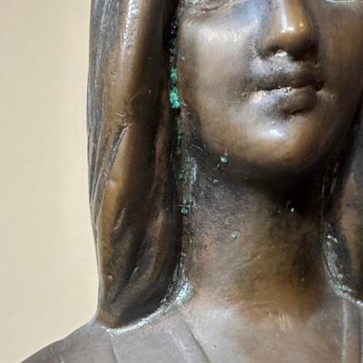 LOT 130: Vintage Pompeian Bronze Company Sculptures w/ Vintage Bookends