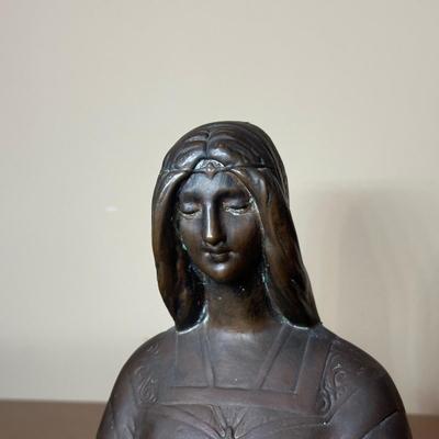 LOT 130: Vintage Pompeian Bronze Company Sculptures w/ Vintage Bookends