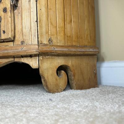LOT 132: Primitive Wooden Corner Cupboard