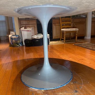 LOT 134: Marble Tulip Table w/ Chairs