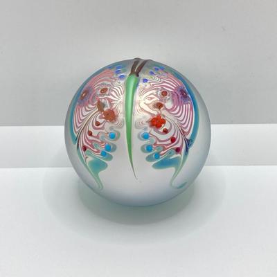 LOT 163: Signed D. Merritt Vandermark Art Glass Paperweight