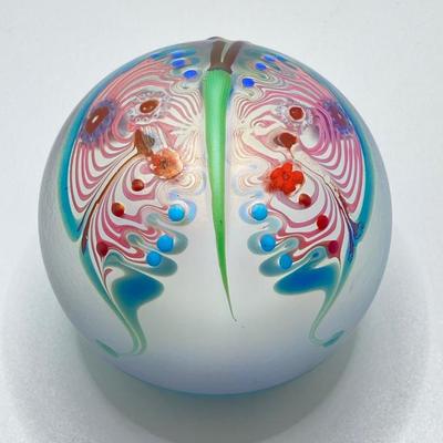 LOT 163: Signed D. Merritt Vandermark Art Glass Paperweight