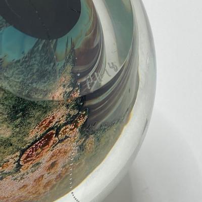 LOT 164: Signed J Simpson 1987 Art Glass Paperweight