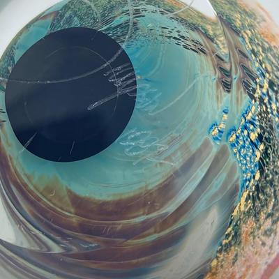 LOT 164: Signed J Simpson 1987 Art Glass Paperweight