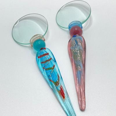 LOT 166: Va Bene Murano Glass Magnifiers and Galway Signed Crystal Paperweight