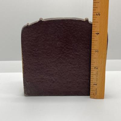 LOT 167: Vintage / Antique Cast Metal Angelus Farmers Praying Couple Bookends