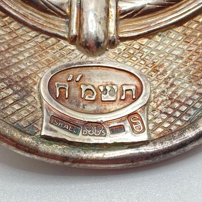 LOT 173: Vintage Sterling Silver "To Life" Celebration Liquor Bottle Decanter Tag - TW 68.06g