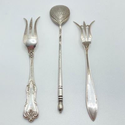 LOT 174: Collection of Sterling Flatware and More - TW 85.49g