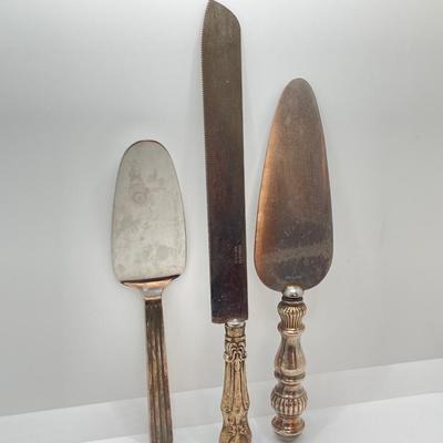 LOT 178: Vintage Sterling Serving Flatware - TW 115.67g