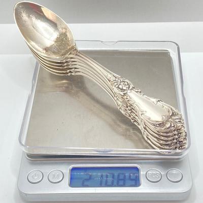 LOT 179: Vintage Reed and Barton Sterling "Burgundy" Flatware Set - TW 4269.89g