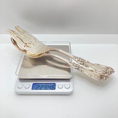 LOT 179: Vintage Reed and Barton Sterling "Burgundy" Flatware Set - TW 4269.89g