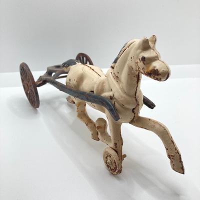 LOT 180: Vintage / Antique Cast Iron Horse and Carriage with Driver and Passenger