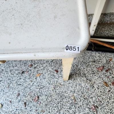 Vintage Enamel Top Farmhouse Table 40x25x31
