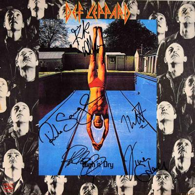 Def Leppard signed High 'n' Dry album