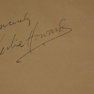 Leslie Howard signature slip 