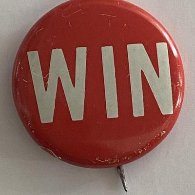 1976 Gerald Ford Win Campaign pin 