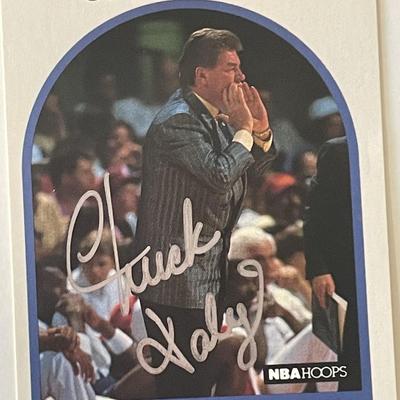 Detroit Pistons Coach Chuck Daly 1989 NBA #11 signed trading card