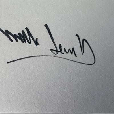 Boxing referee Mills Lane original signature 
