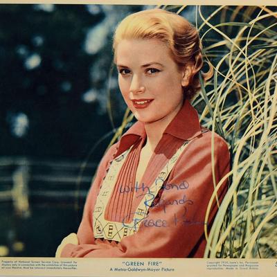 Grace Kelly signed portrait photo 