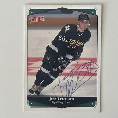 Dallas Stars Jere Lehtinen 2001 Victory #93 signed trading card 