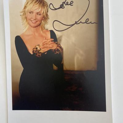 Singer Lulu signed photo