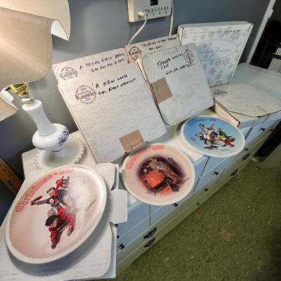 Lot 7 Christmas Collector Plates