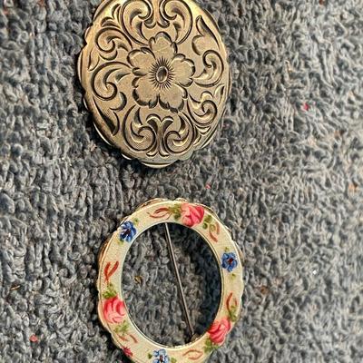 LOT 99 LOVELY VINTAGE STERLING LAMODE PINS