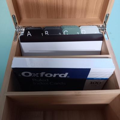 NICE WOODEN CRIBBAGE BOARD, WOODEN INDEX FILE BOX AND 2 CIGAR BOXES