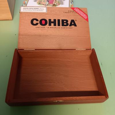 NICE WOODEN CRIBBAGE BOARD, WOODEN INDEX FILE BOX AND 2 CIGAR BOXES