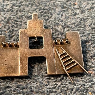 LOT 111 FAB STERLING NATIVE AMERICAN PUEBLO PIN