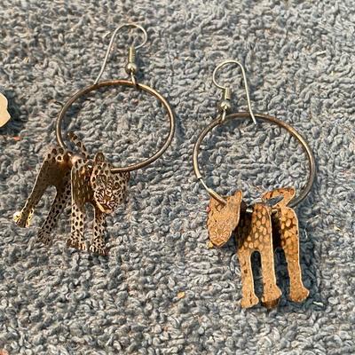 LOT 117 MCM STERLING CAT JEWELRY--PIN/PENDANT/EARRINGS