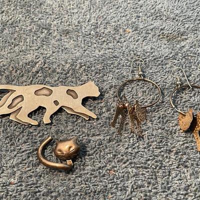 LOT 117 MCM STERLING CAT JEWELRY--PIN/PENDANT/EARRINGS