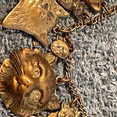 LOT 118 FAB COLLECTABLE BRASS PIDIDDLY LINKS CAT CHARM BRACELET