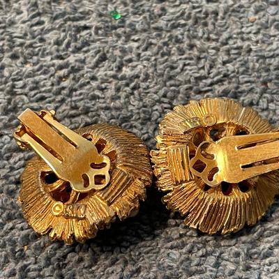 LOT 120 GREAT DESIGNER SIGNED CLIP EARRINGS