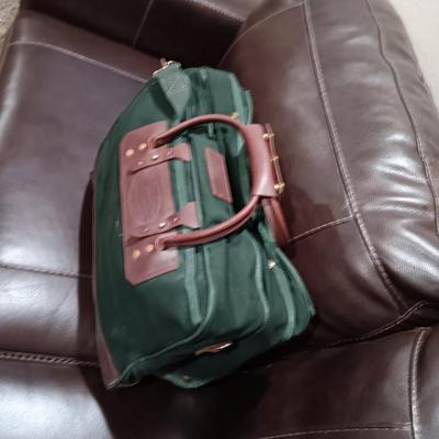LIKE NEW DULUTH TRADING COMPANY CANVAS AND LEATHER BAG