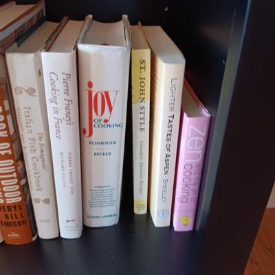 GREAT SELECTION OF COOK BOOKS