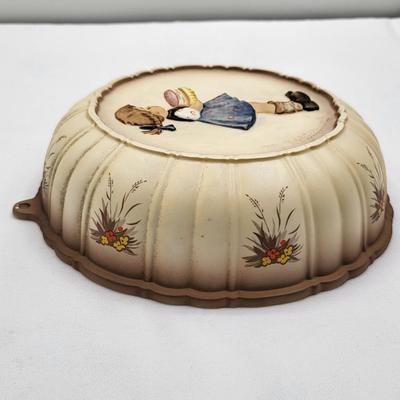 M.I. Hummel Goebel Porcelain Baking Molds Wall Hangers 1989