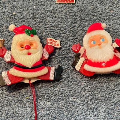 LOT 126 GREAT VINTAGE/COLECTABLE CHRISTMAS JEWELRY