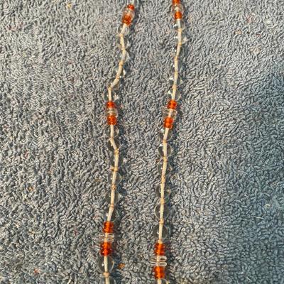 LOT 130 BEAUTIFUL VINTAGE ART GLASS BEAD JEWELRY