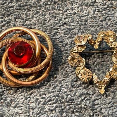LOT 132 UNIQUE RHINESTONE PINS
