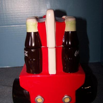 LOT 148 COLLECTABLE COCA COLA BEAR/TRUCK COOKIE JAR